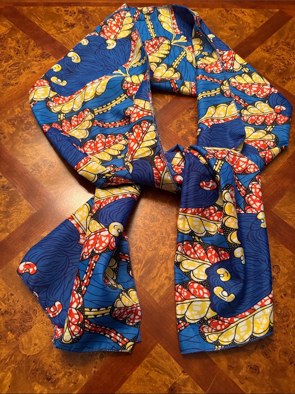 Blue Floral Pattern Women's Scarf